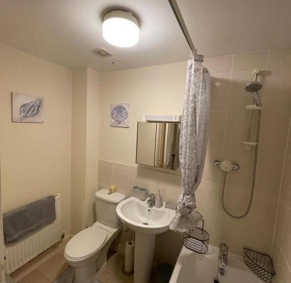 פנסיון Lychgate Guest House