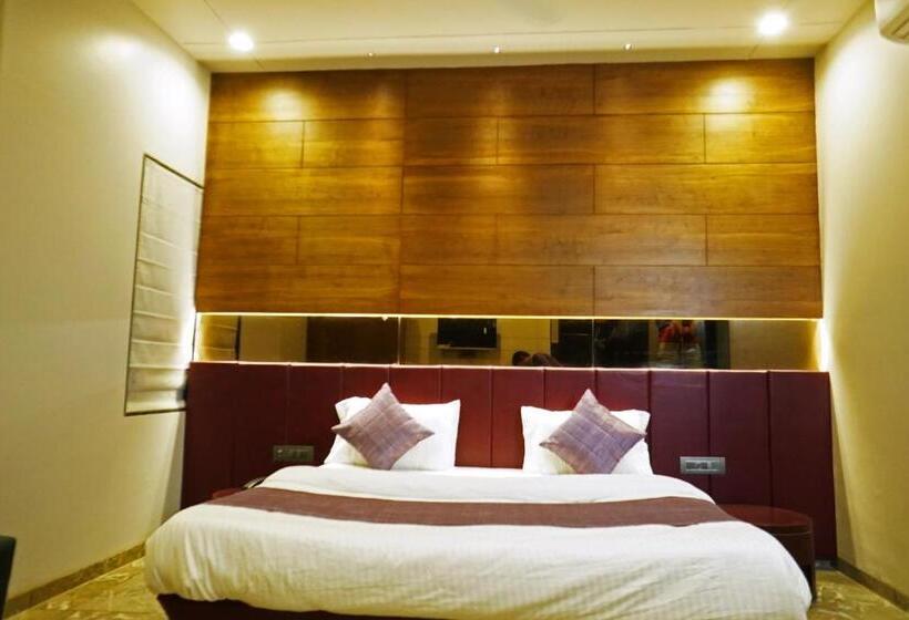 ペンション Relax