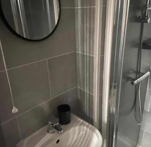 פנסיון Room 05   Sandhaven Rooms Single