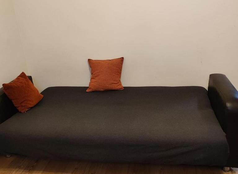 פנסיון Room In Bb   Chambre Z2 A Bruxelles