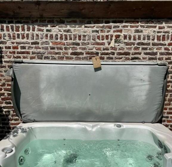 膳宿费 Studio Indépendant Et Calme Avec Jacuzzi à Lille