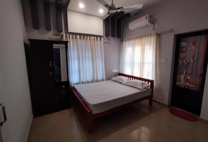 ペンション Thaikkatukara Residency