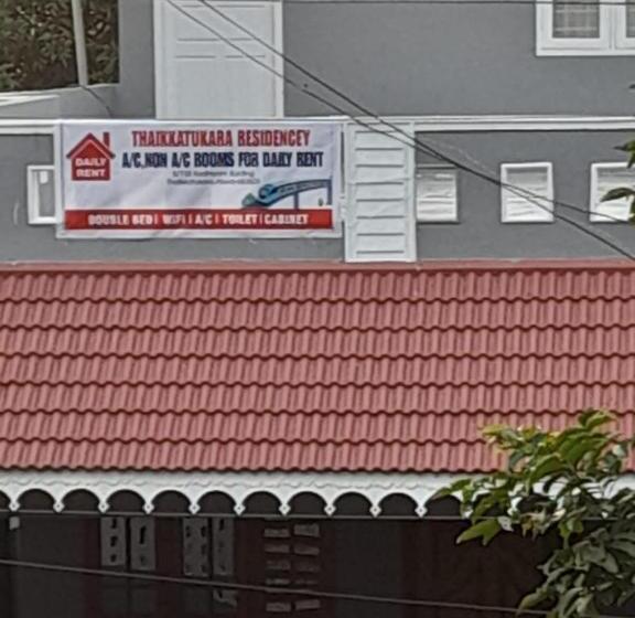 ペンション Thaikkatukara Residency