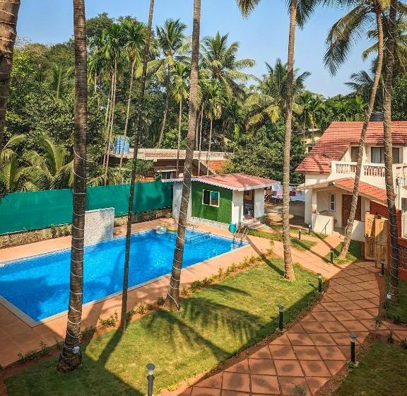 Royal Breeze Resort