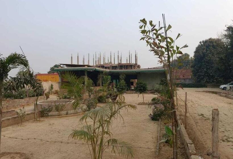 Spot On Hotel Bairi Love