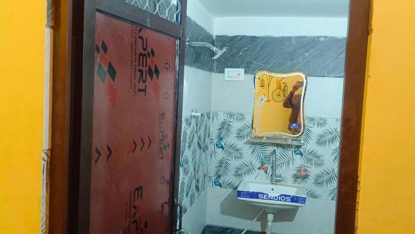 Spot On Hotel Bairi Love