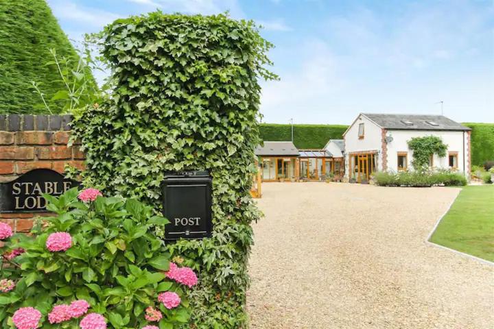 Stable Lodge   Boutique Bed & Breakfast