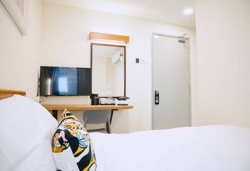 The Concept Hotel Kl  Tbs