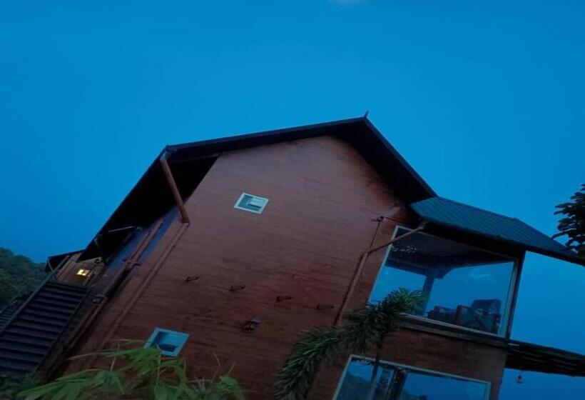 Vayalada View Point Resort