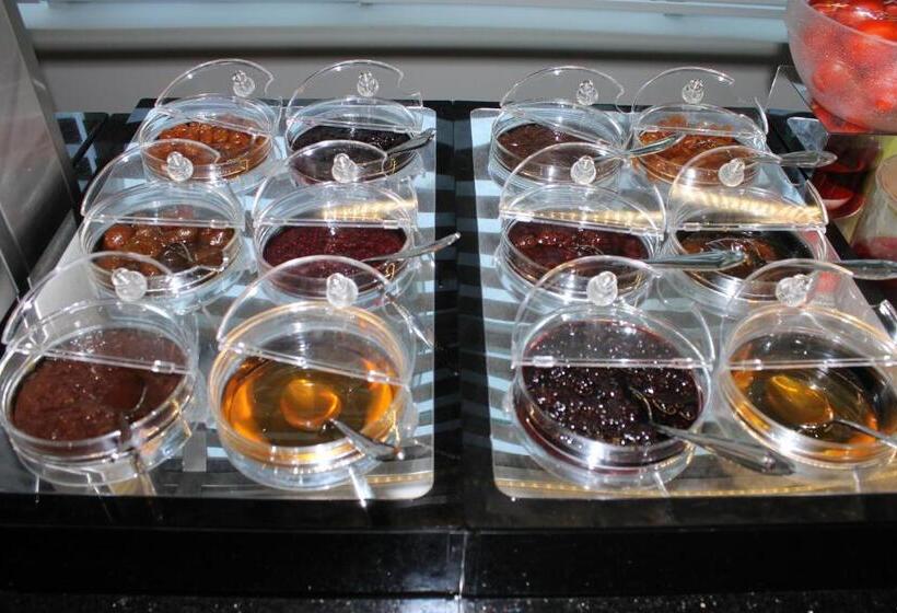 Agsaray Deluxe Hotel & Spa