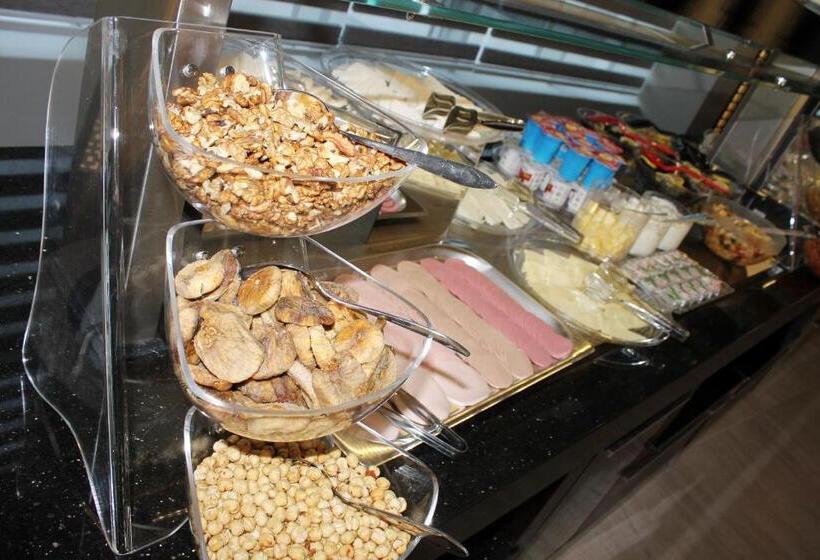 Agsaray Deluxe Hotel & Spa