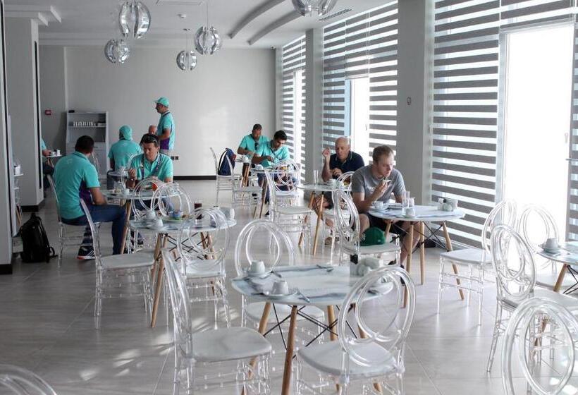 Agsaray Deluxe Hotel & Spa