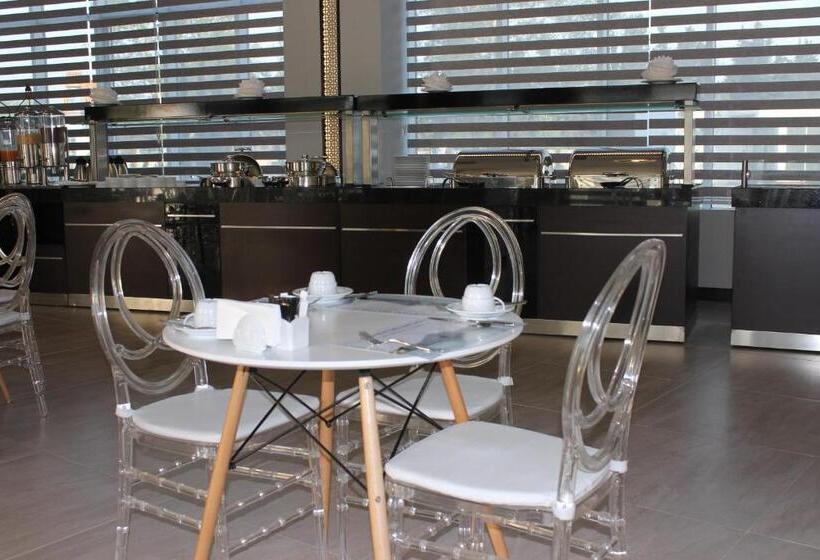 Agsaray Deluxe Hotel & Spa