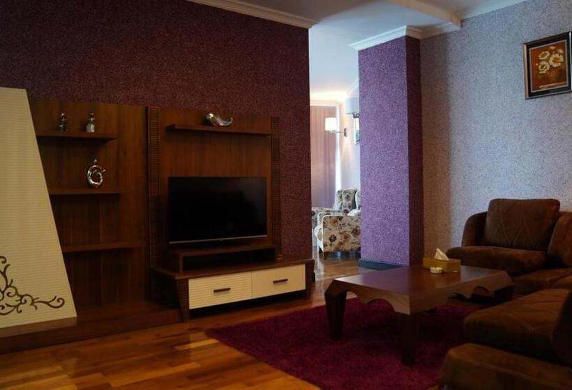 Agsaray Deluxe Hotel & Spa