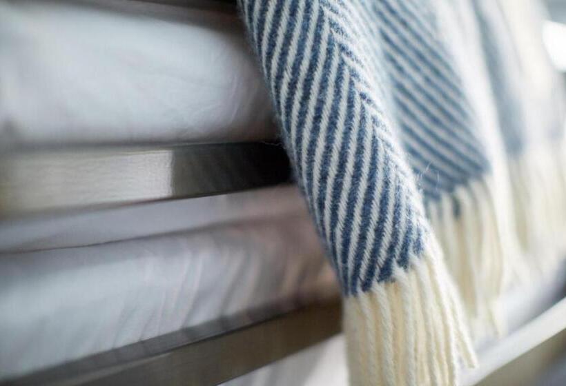 הוסטל The Barrel Store Cirencester