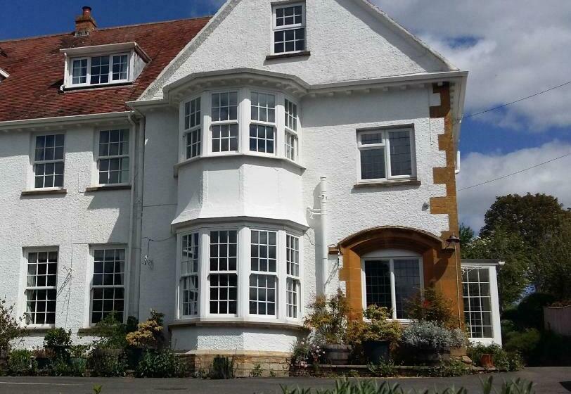 Apple Tree Bed And Breakfast