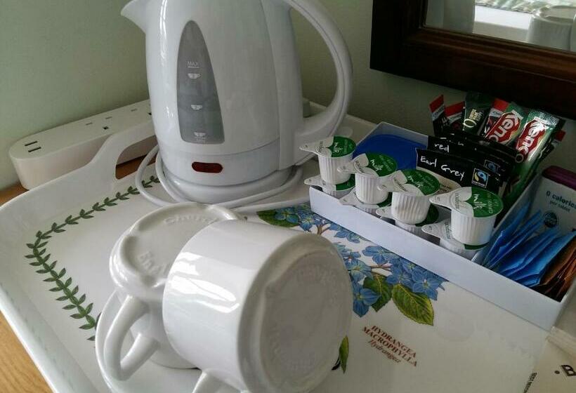 Apple Tree Bed And Breakfast