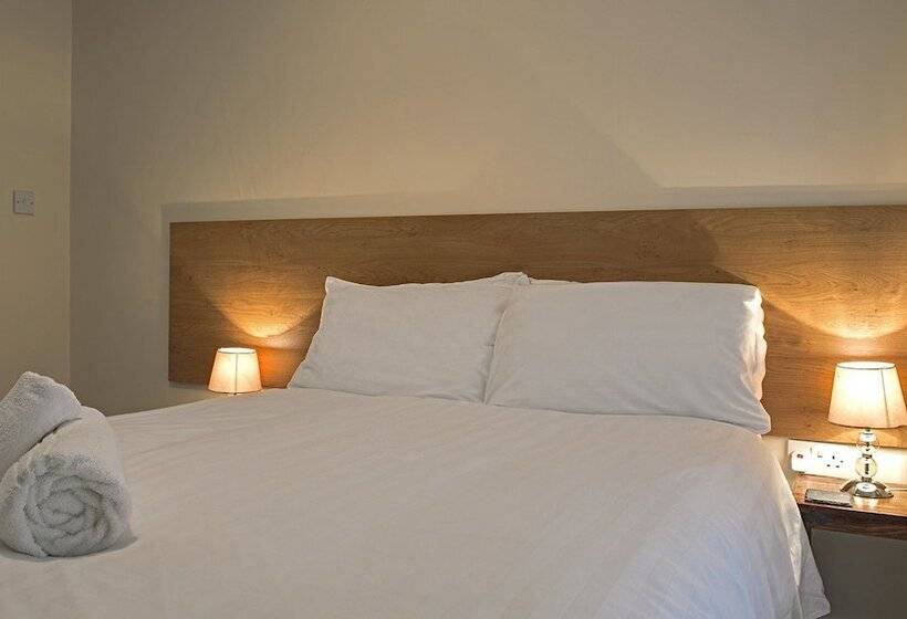 مبيت وإفطار Cargo Cafe Apartments