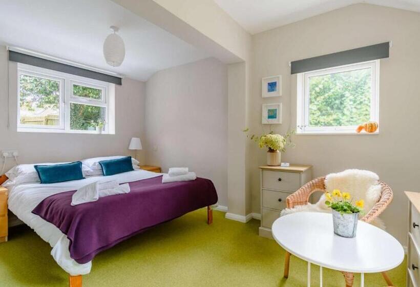 住宿加早餐 Claridge House