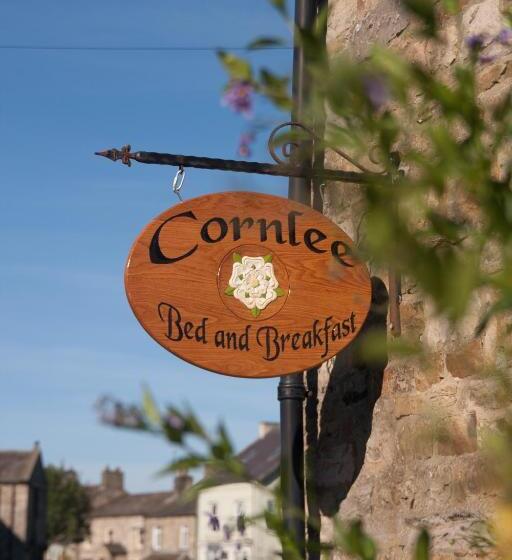 مبيت وإفطار Cornlee