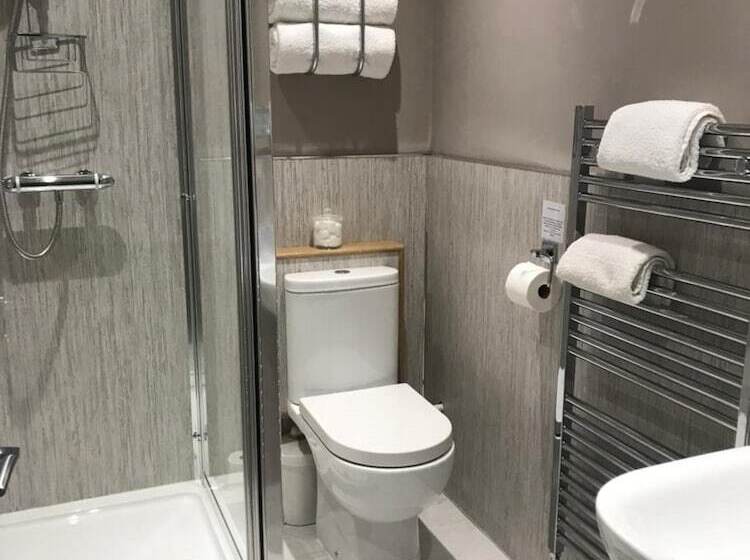 مبيت وإفطار Crofthead Farm House