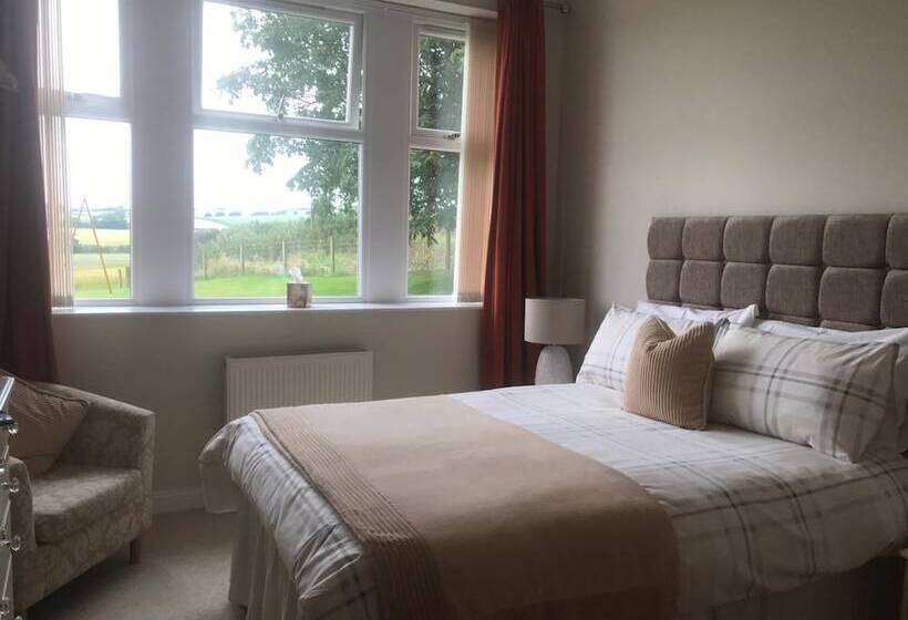 مبيت وإفطار Crofthead Farm House