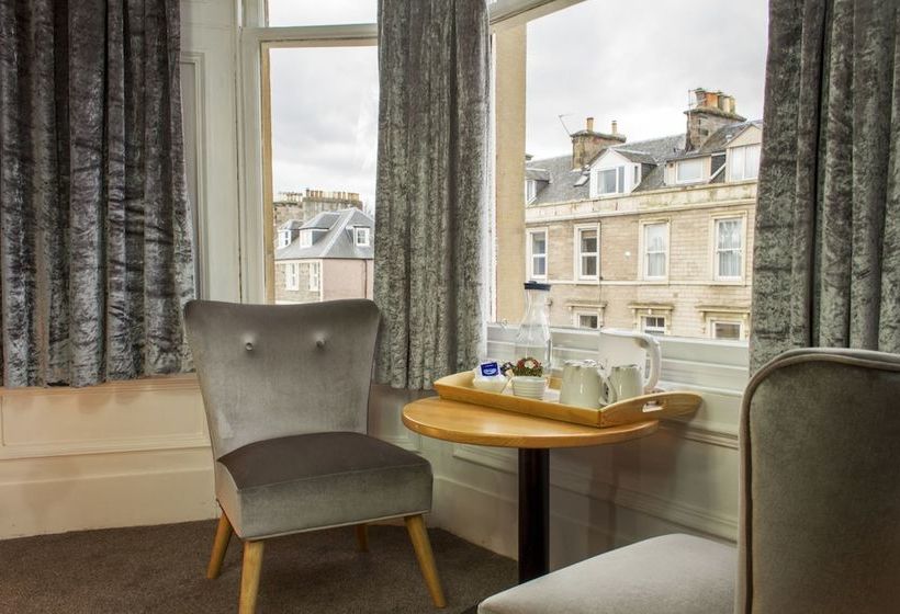 Bed and Breakfast Crown Guesthouse