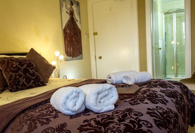 Bed and Breakfast Crown Guesthouse