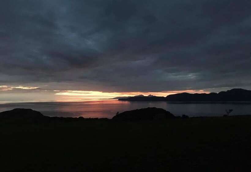 ベッドアンドブレックファースト Glengorm Castle