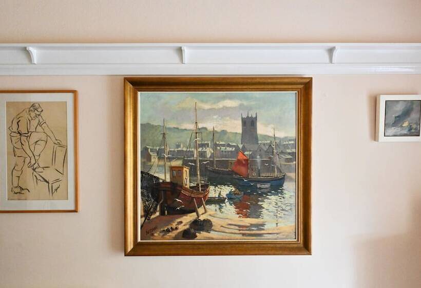 Bed and Breakfast Halwell Lodge