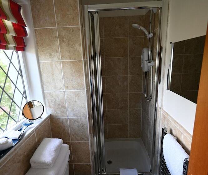 Bed and Breakfast Halwell Lodge