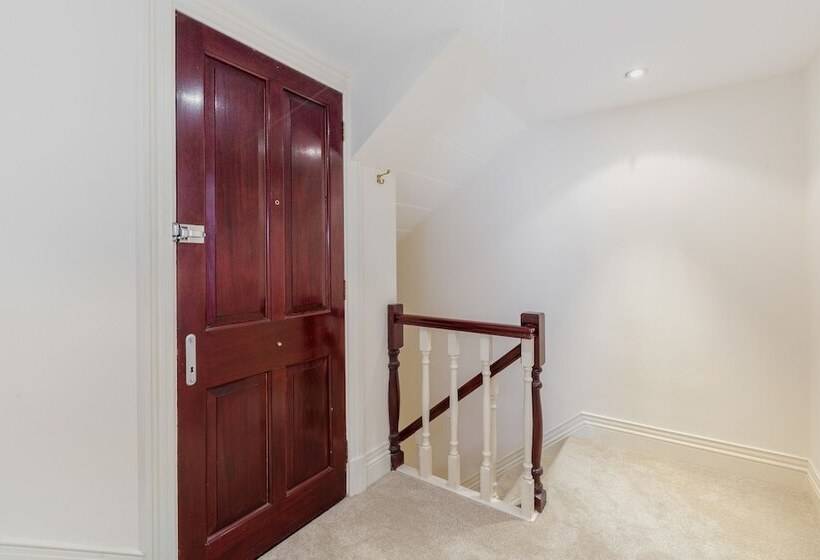 住宿加早餐 Harrods Room