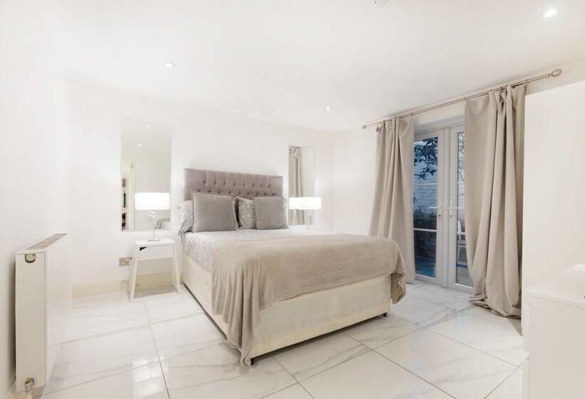 住宿加早餐 Harrods Room