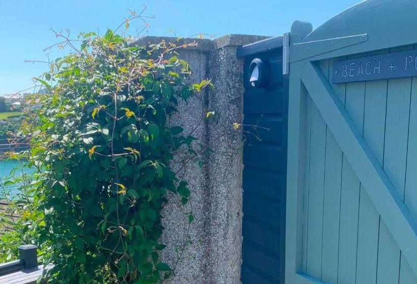 Bed and Breakfast Portmellon Cove Guest House