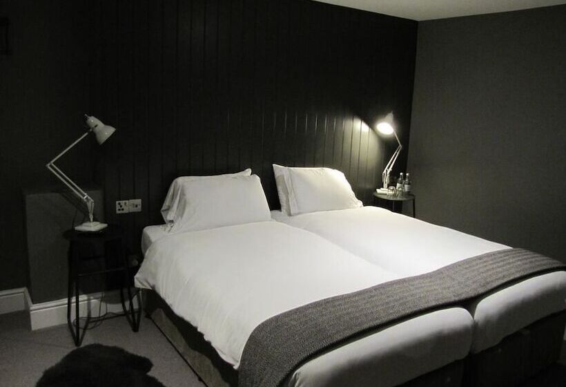 Bed and Breakfast Mill Street Pub & Kitchen