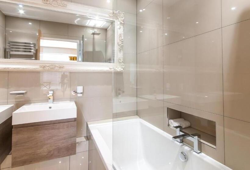 مبيت وإفطار Rooms At Number One