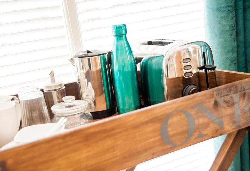 مبيت وإفطار Rooms At Number One