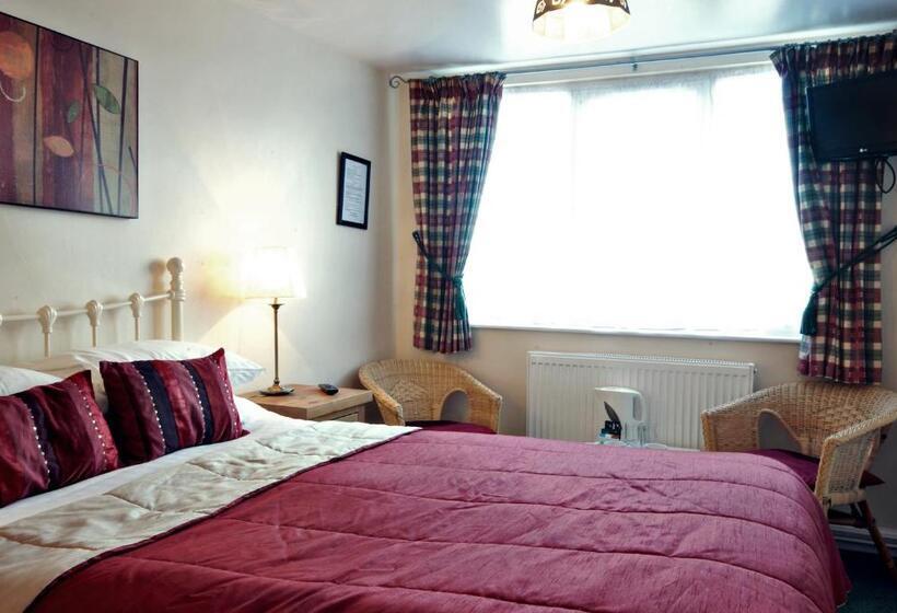 Bed and Breakfast St Marys Guest House