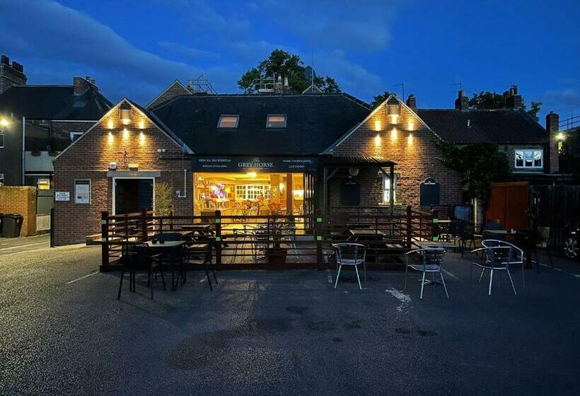 צימר The Grey Horse