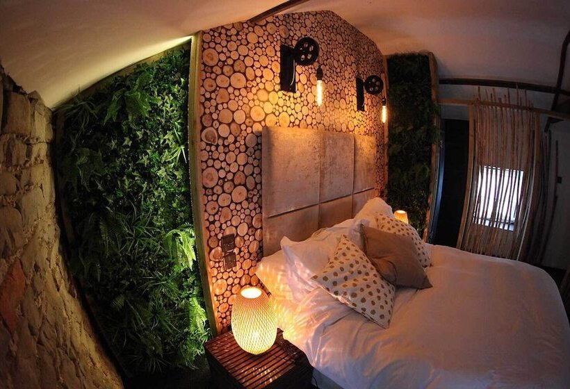 민박 The Lodge Rooms