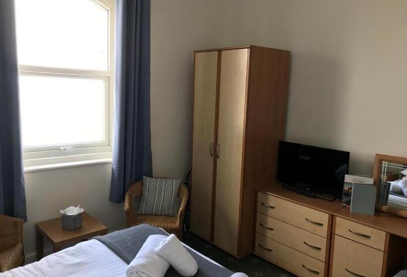 住宿加早餐  The Oasis