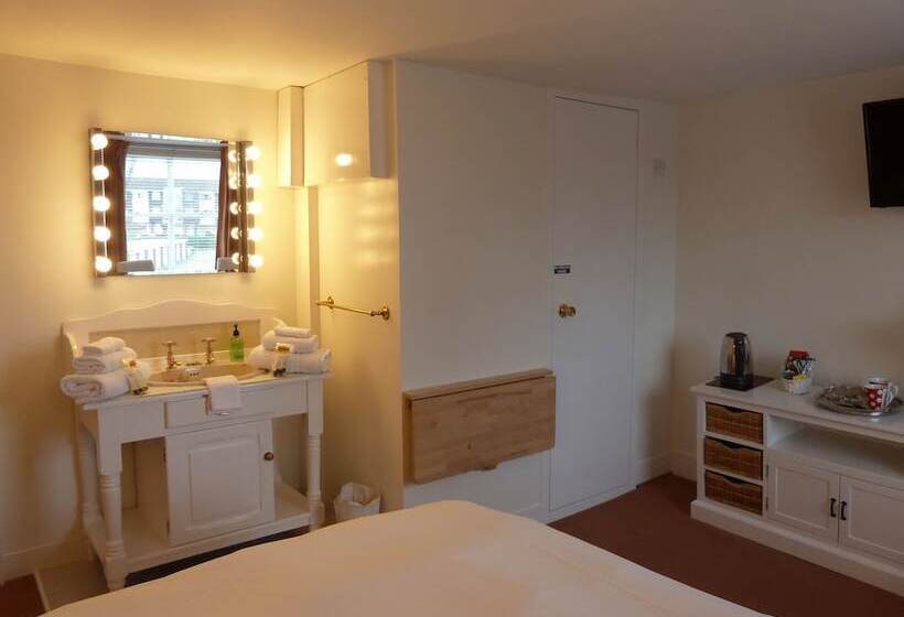 ベッドアンドブレックファースト The Pier