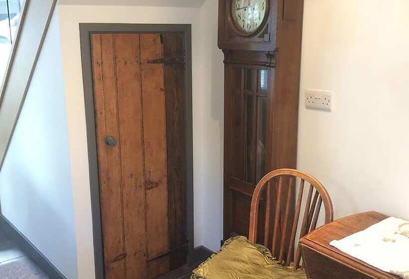 住宿加早餐  Top House