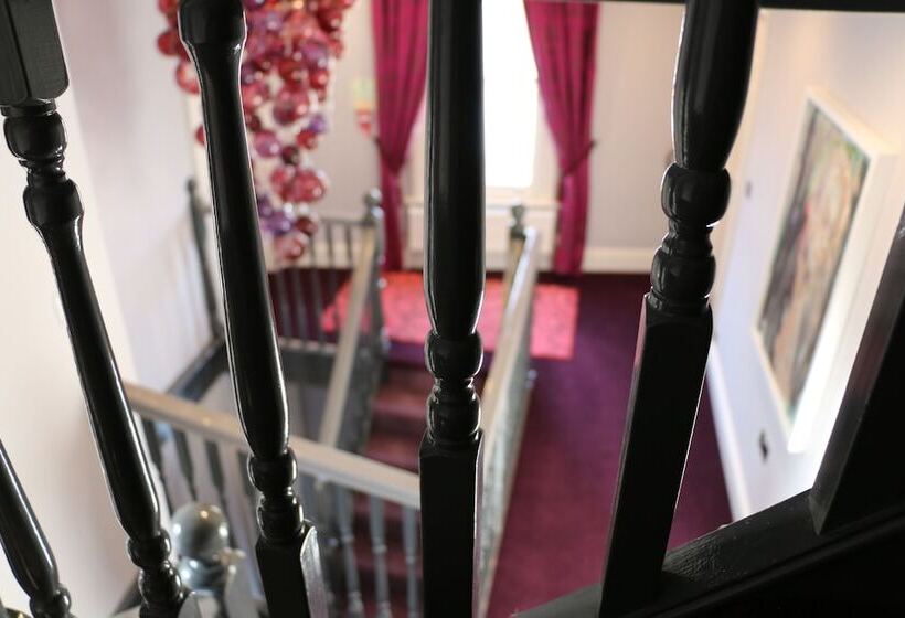 مبيت وإفطار Upton House