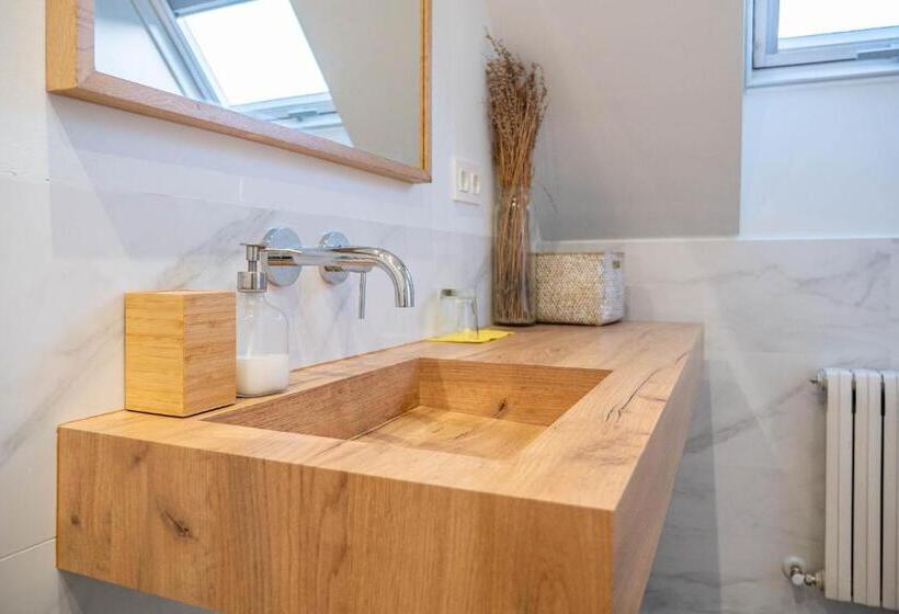 Bista Eder Hotel & Lodge