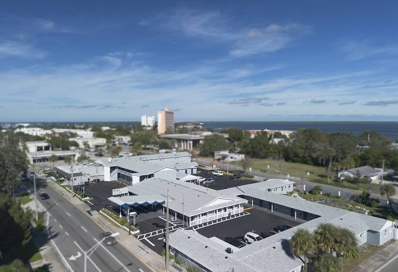 Budget Motel  Titusville