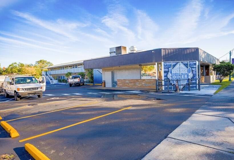 Budget Motel  Titusville