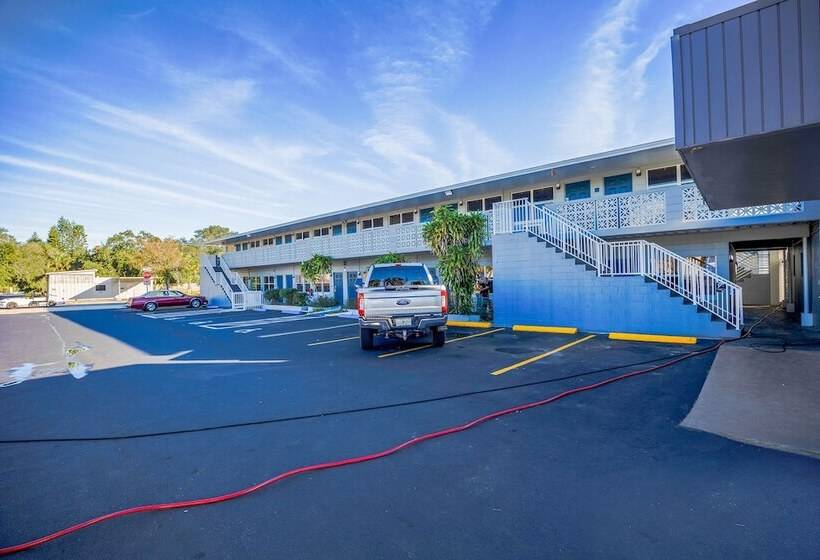 Budget Motel  Titusville