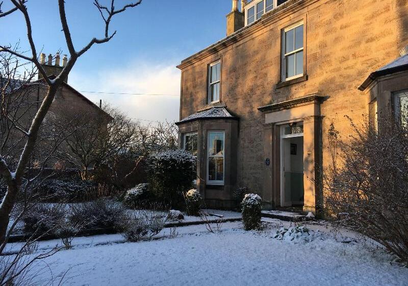 Cawdor House B&b