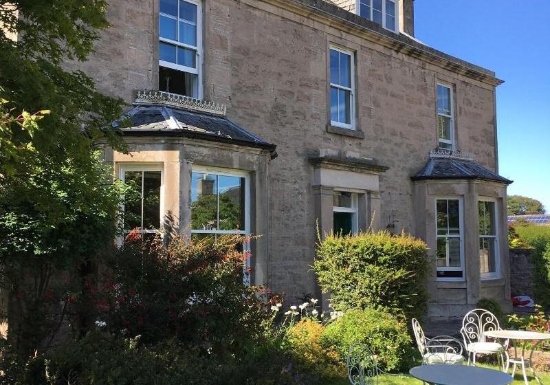 Cawdor House B&b